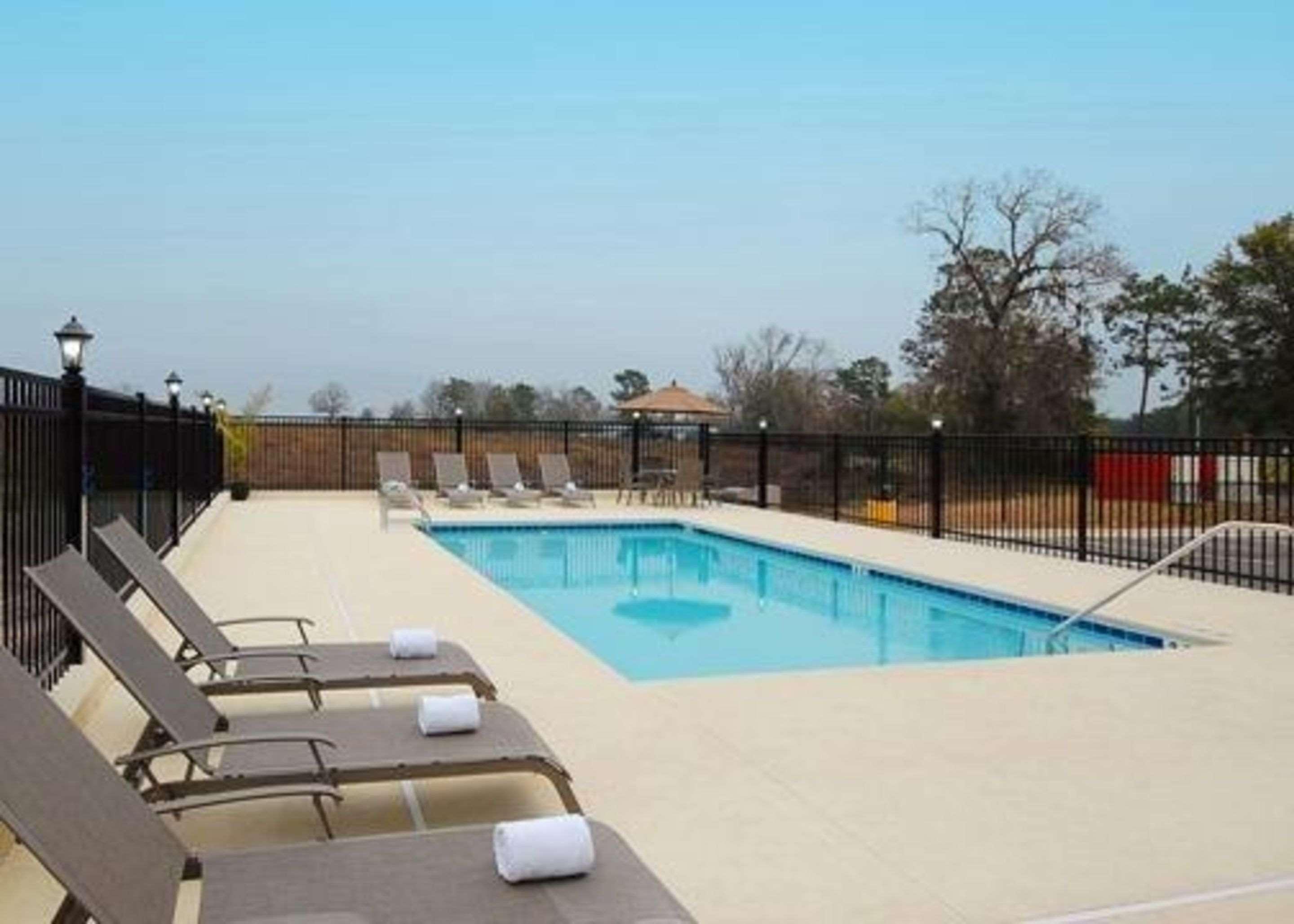 Comfort Inn & Suites Midway - Tallahassee West Bagian luar foto