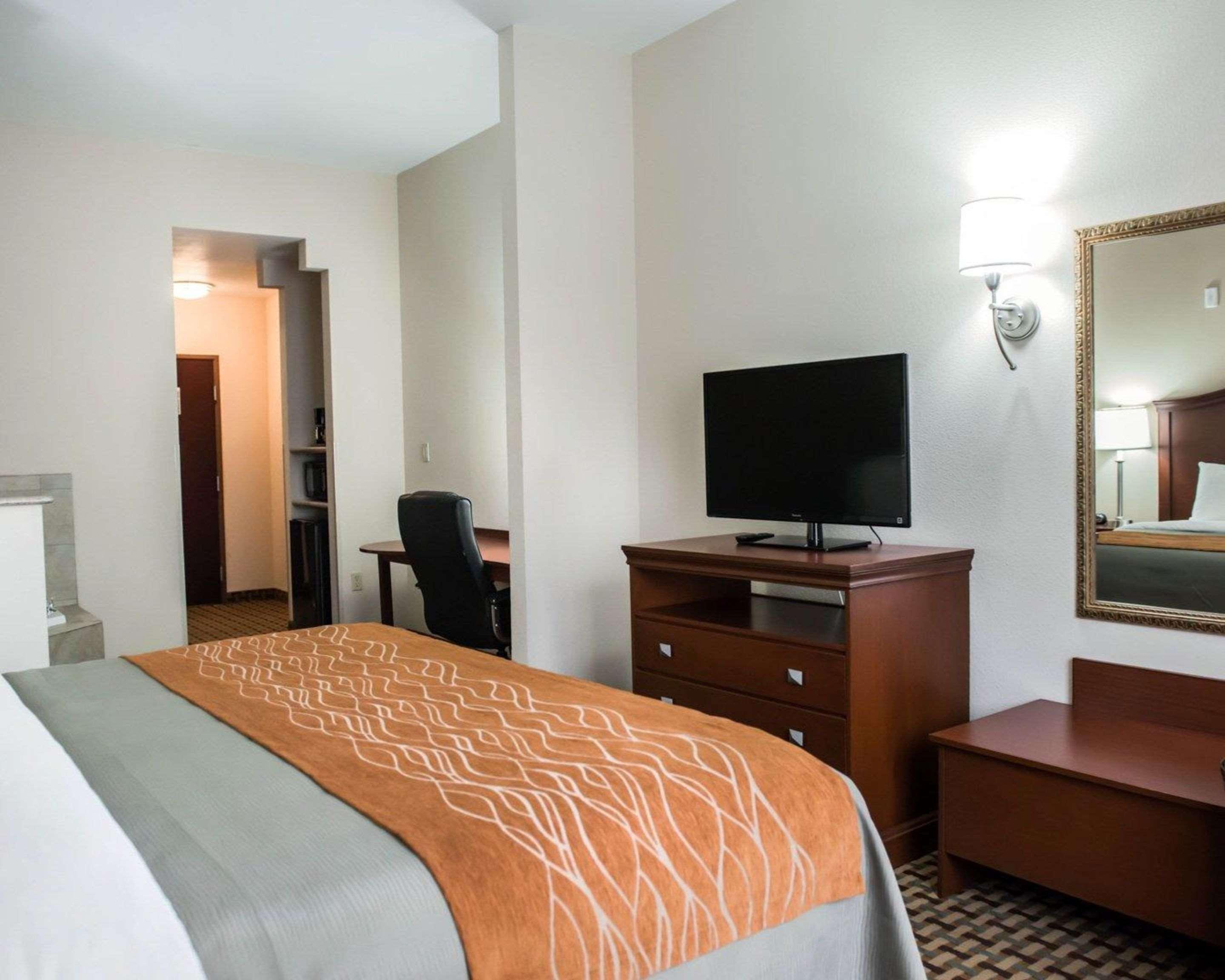 Comfort Inn & Suites Midway - Tallahassee West Bagian luar foto