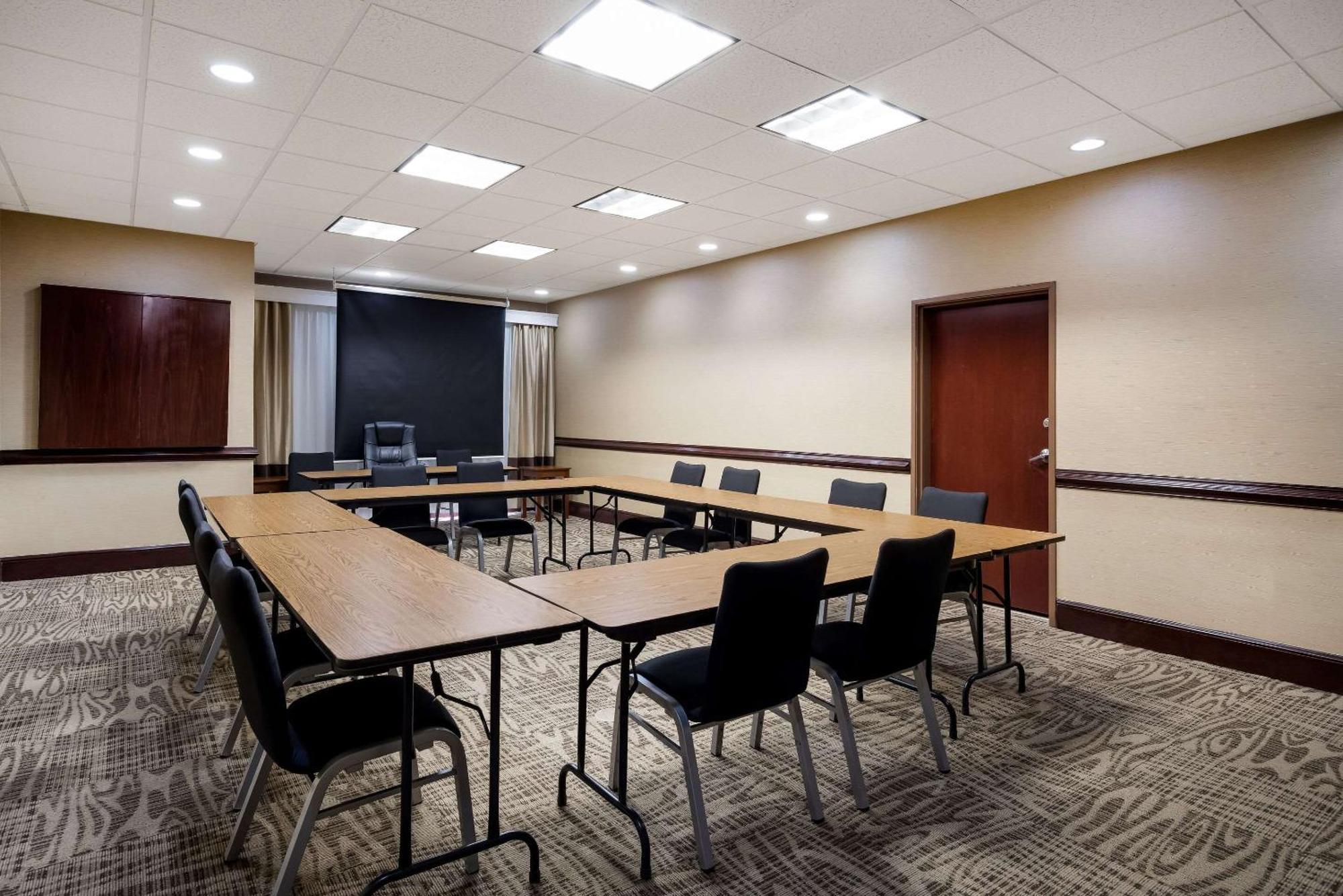 Comfort Inn & Suites Midway - Tallahassee West Bagian luar foto